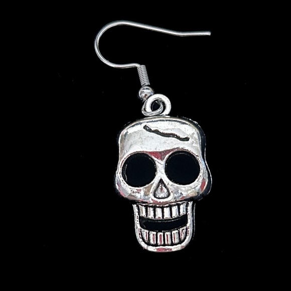 Goth themed Hand Crafted Earrings Skeleton & Skull Pendant Stainless Steel Wires - Picture 5 of 9